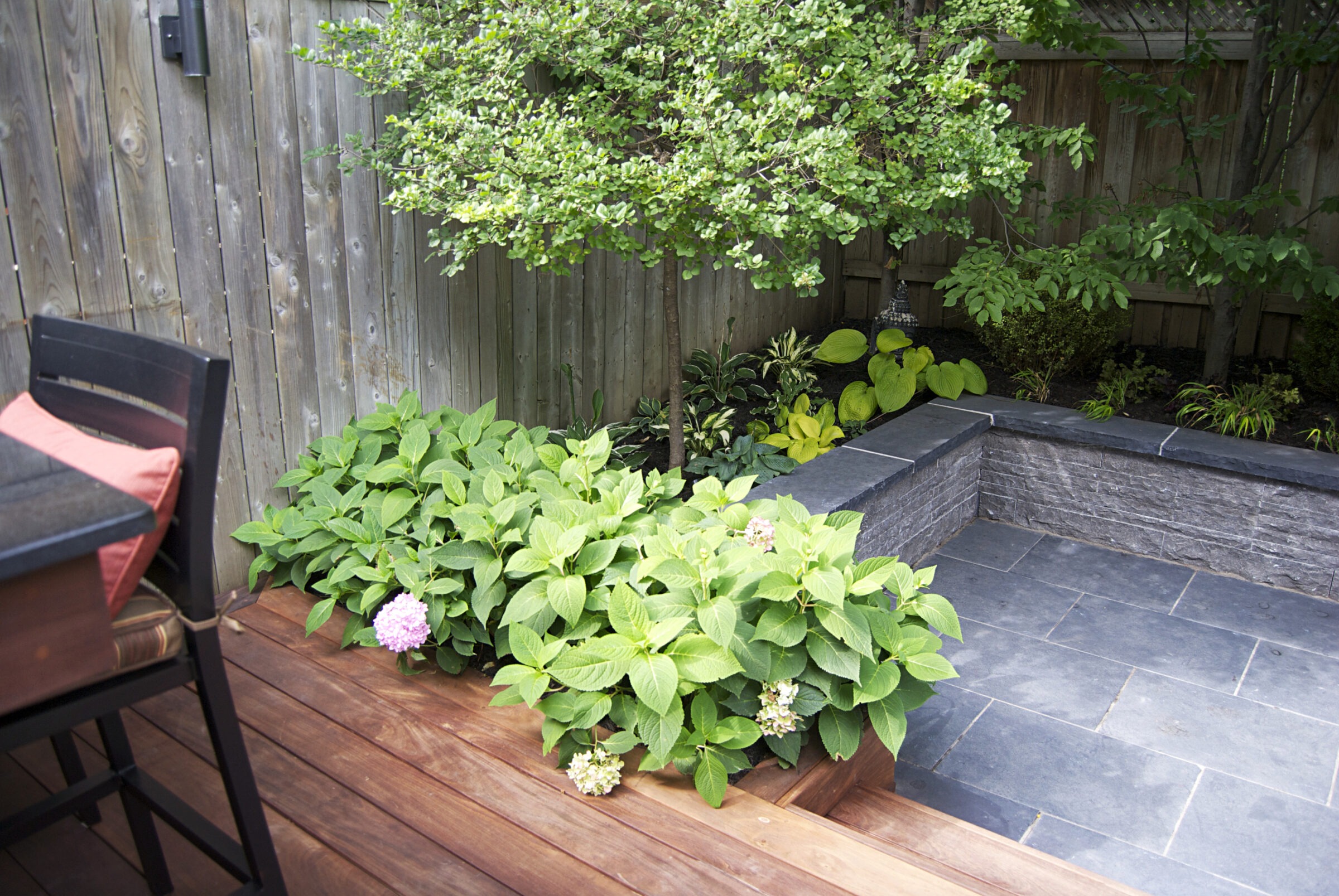 Seasonal landscaping