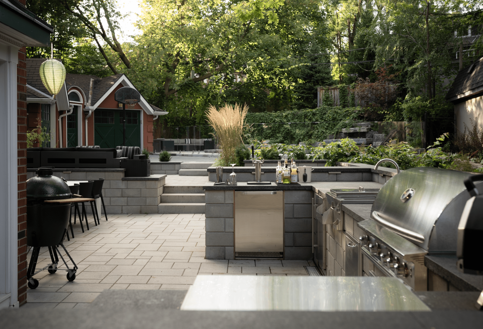 Outdoor kitchen setup
